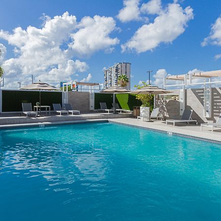 Tryp By Wyndham Isla Verde Сан-Хуан Экстерьер фото