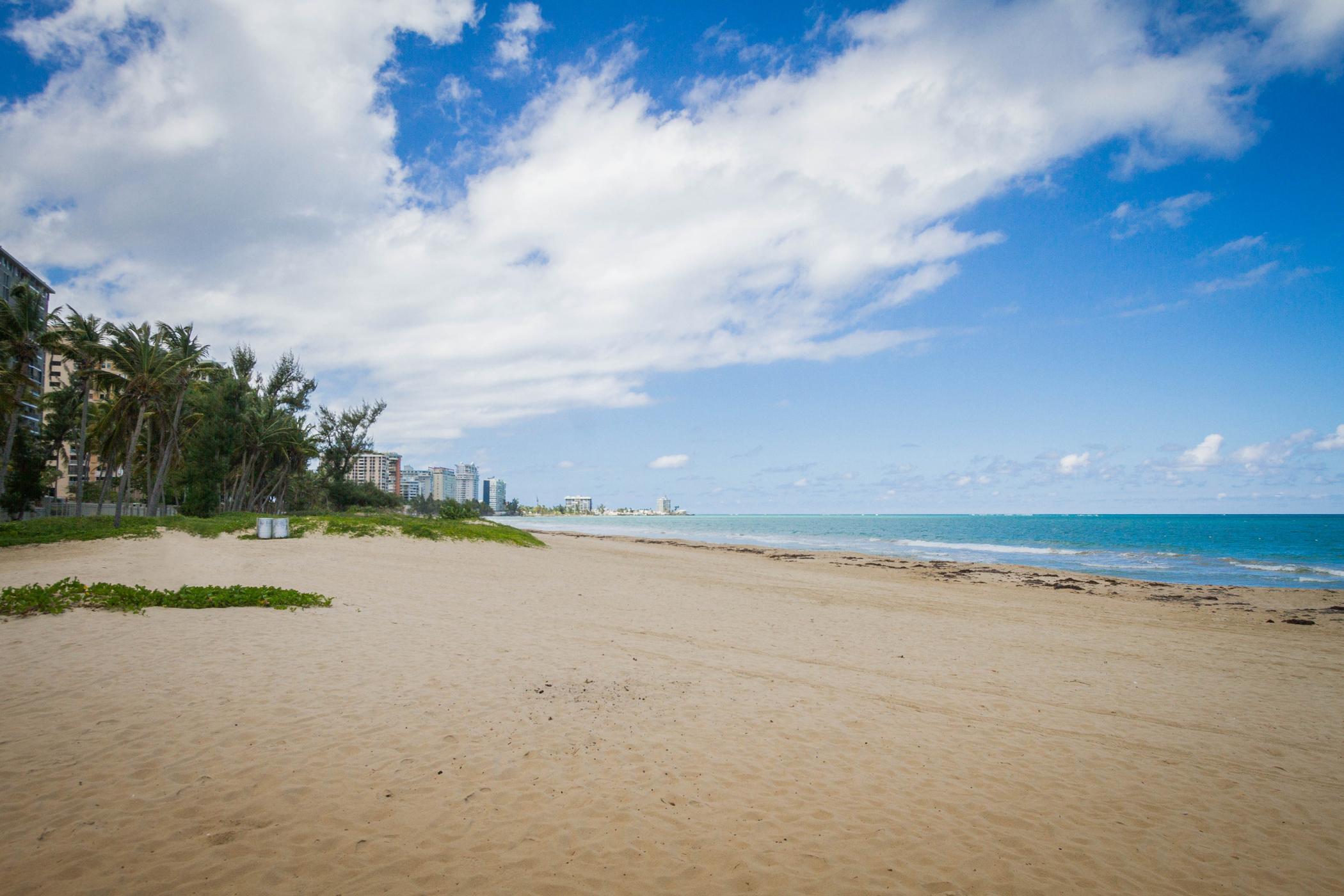 Tryp By Wyndham Isla Verde Сан-Хуан Экстерьер фото